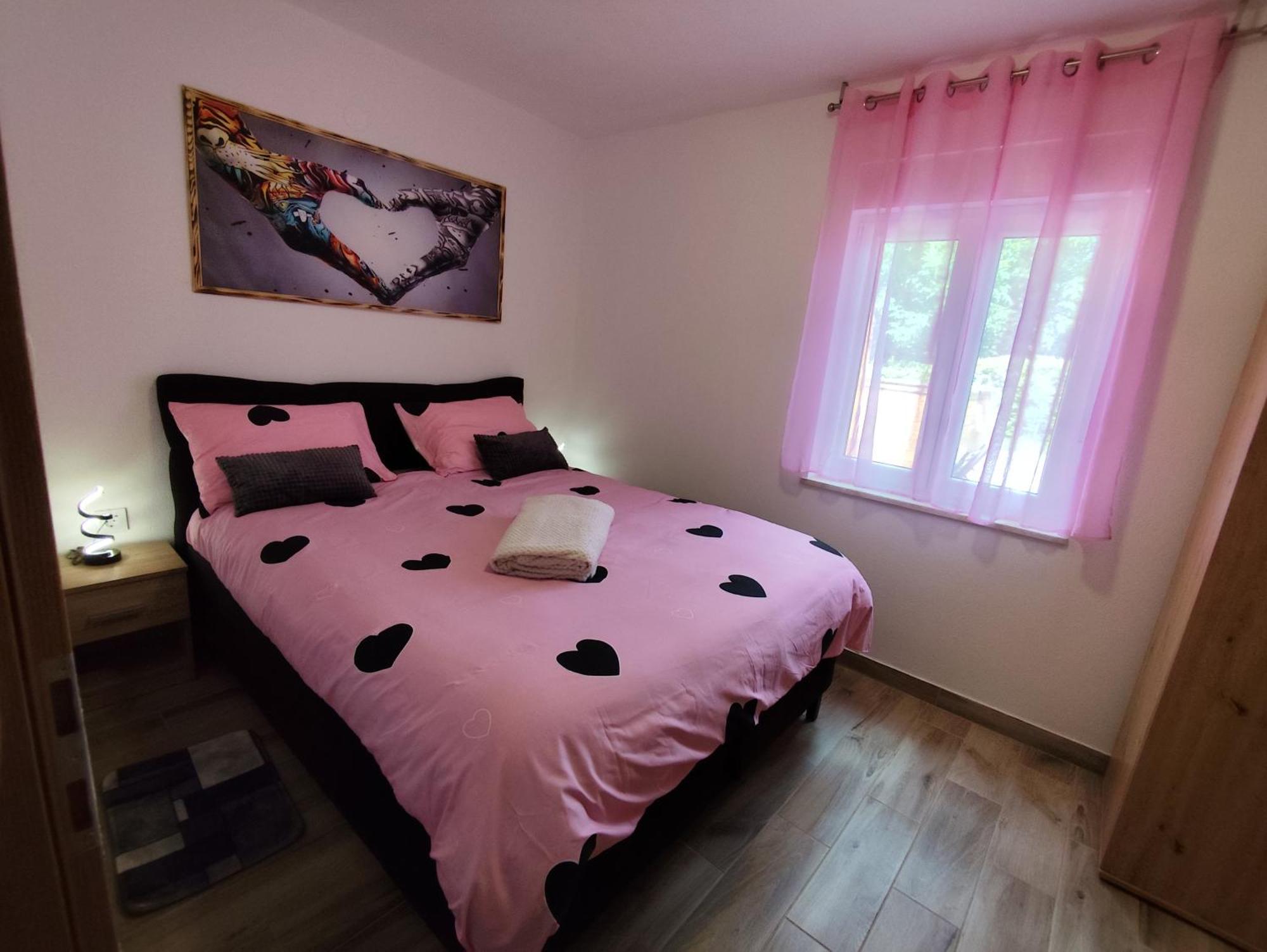 Apartman Goga With Pool And Jacuzzi ลาบิน ภายนอก รูปภาพ